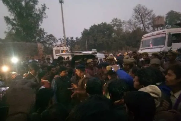 फतेहपुर:सहकारिता मंत्री के कार्यक्रम से लौट रहे बीजेपी नेता की सड़क हादसे में मौत..NH2 जाम..!