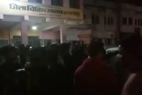 फतेहपुर:दुकान बंद कर वापस लौट रहे दो युवकों को ट्रक ने रौंदा..मौत!