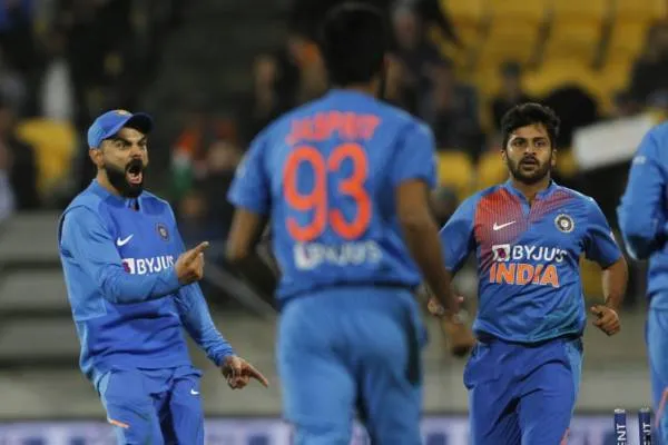 IND VS NZ:रोमांच से भरपूर चौथे मुकाबले में भी भारत को मिली सुपर ओवर जीत..ये रहे हीरो..!