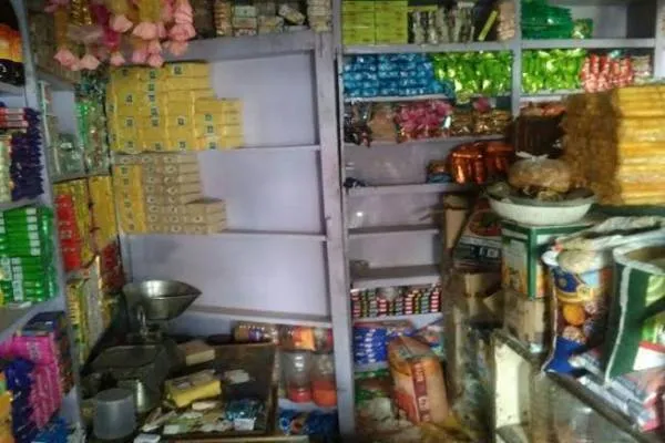 कोरोना का ख़तरा:फतेहपुर-लॉकडाउन में खुल रही दुकानों को अब खोलने से पहले जान लें ये महत्वपूर्ण आदेश..!