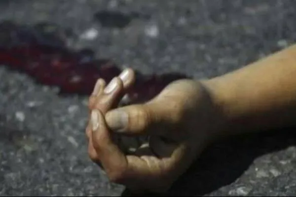 Crime in up:14 साल की गर्भवती बेटी का पिता और भाई ने सिर काट शव नाले में फेंका.!