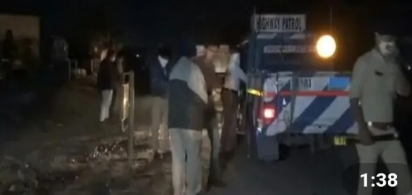 Surat road accident:सड़क किनारे सो रहे मजदूरों को डम्फर ने कुचला, 15 की मौत कई घायल