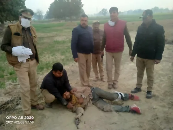 Fatehpur news:पुलिस मुठभेड़ में गिरफ्तार हुआ 25 हज़ार का इनामिया बबलू..लूट औऱ डबल मर्डर में था वांटेड