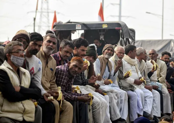 Kisan Andolan:किसान आंदोलन ने फ़िर पकड़ी रफ़्तार, यूपी औऱ हरियाणा से भारी मात्रा में दिल्ली पहुँच रहे किसान