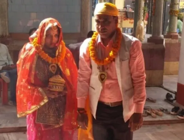 UP Panchayat Chunav 2021:महिला आरक्षित सीट होते ही आनन फानन में कर डाली शादी।