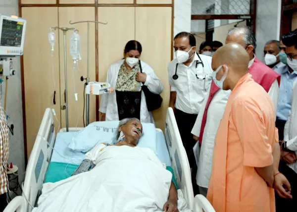 Kalyan Singh Health: पूर्व सीएम कल्याण सिंह की तबियत बिगड़ी अस्पताल पहुँचे राजनाथ व योगी