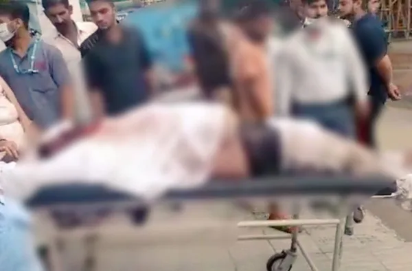 Meerut Murder News:पार्षद को दिनदहाड़े बदमाशों ने गोलियों से भूना मौक़े पर ही मौत