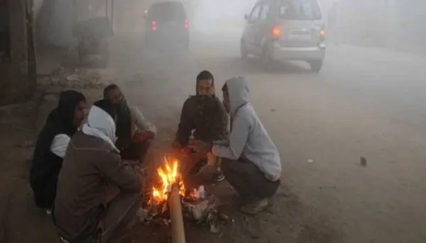 Uttar Pradesh Weather:यूपी में शीतलहर की एंट्री बढ़ गई ठंड क्या कहा मौसम विभाग ने