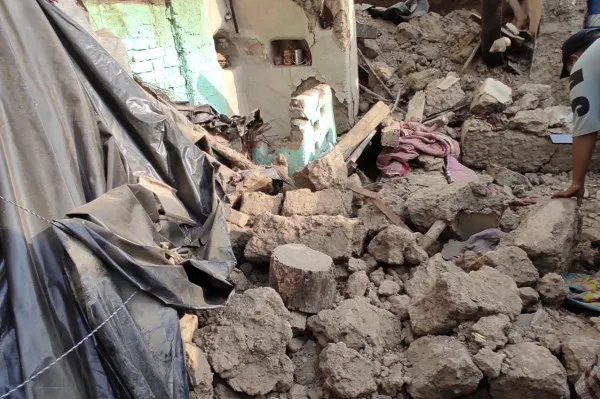 Fatehpur Lalauli News: कच्चा मकान गिरने से बुजुर्ग महिला की मौत.एक व्यक्ति गंभीर रूप से घायल