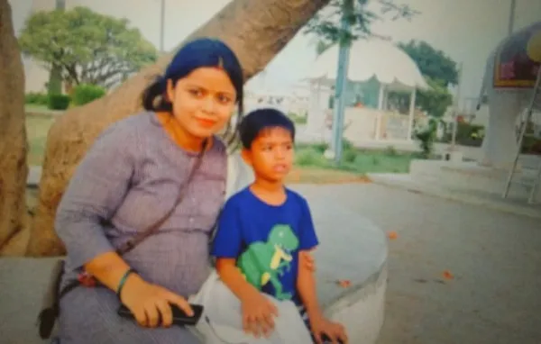 Meerut Double Murder:बैंक मैनेजर की गर्भवती पत्नी औऱ मासूम बेटे का क़त्ल बेड के भीतर मिली लाश