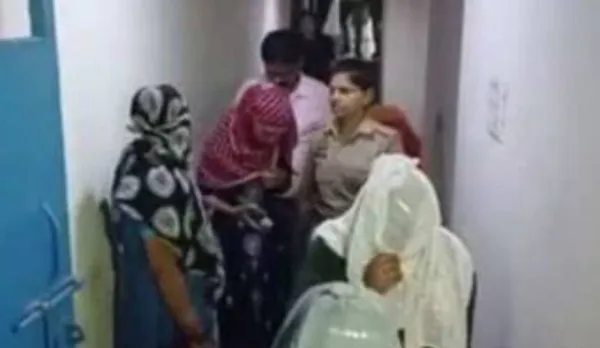 Kanpur Sex Racket News: कानपुर के इस होटल में चल रहा था जिस्मफरोशी का गोरखधंधा ! पुलिस की रेड में पकड़े गए लड़के-लड़कियां