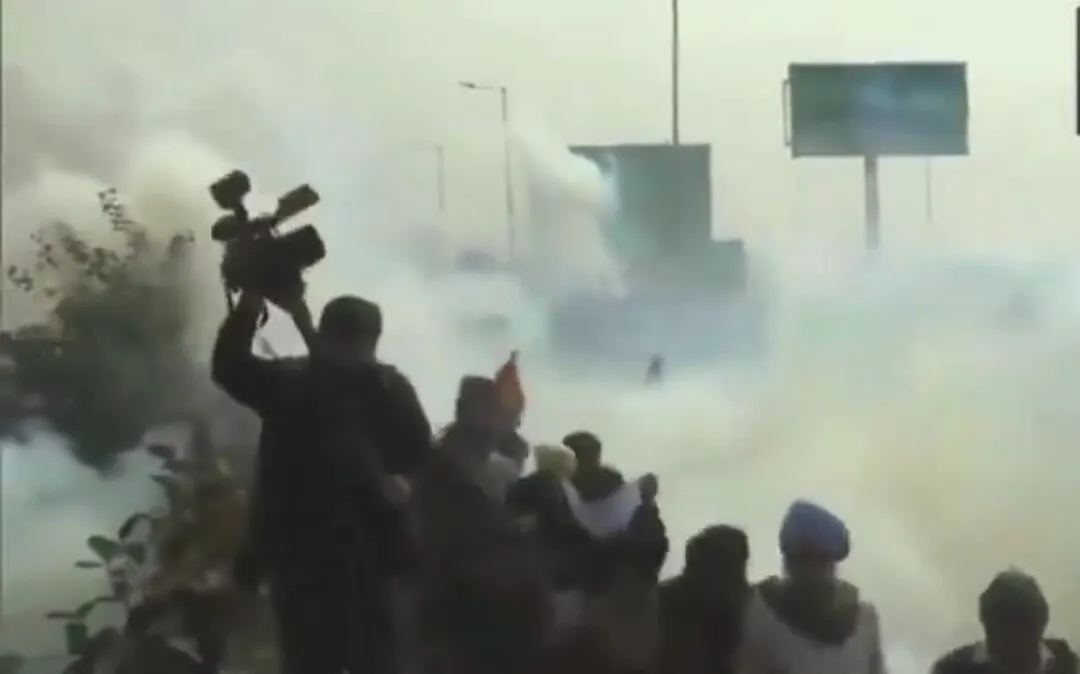 Tear_gas_shells_released_on_farmers