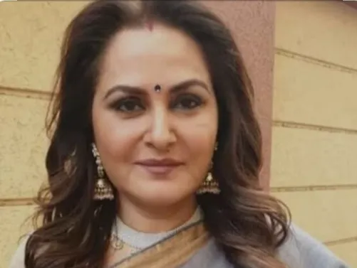 Jaya Prada Arrest Warrant: अभिनेत्री जयाप्रदा फरार घोषित ! कोर्ट ने पुलिस को दिए ये आदेश