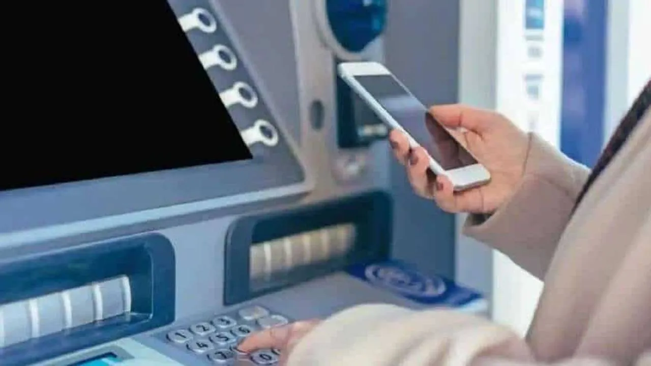 Upi Atm Cash Withdrawal News: अब कैश निकालने के लिए नही पड़ेगी डेबिट-एटीएम कार्ड की आवश्यकता ! केवल मोबाइल से करना होगा ये काम