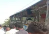 Tragic Accident In Unnao: दर्दनाक सड़क हादसा ! बस और ट्रक की टक्कर में 6 की दर्दनाक मौत, दो दर्जन लोग घायल-सीएम ने लिया संज्ञान