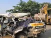 Badaun Accident News: बदायूं में दर्दनाक हादसा ! स्कूली बस और वैन में भीषण टक्कर, 4 बच्चों समेत ड्राइवर की मौत,16 घायल
