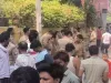 Kanpur Crime In Hindi: पुलिस के टॉर्चर से तंग आकर सब्जी विक्रेता ने फांसी लगाकर की आत्महत्या ! मौत से पहले वीडियो बनाकर किया वायरल