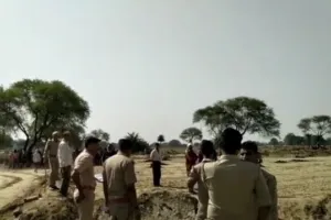 Kanpur Crime : घाटमपुर में युवक की बेरहमी से हत्या कर काटा प्राइवेट पार्ट,खेत में मिला रक्तरंजित शव