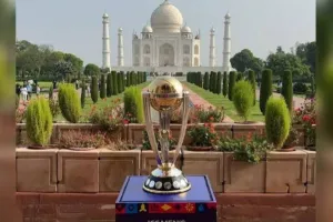 ICC World Cup Trophy Tour schedule 2023: ताजमहल का दीदार करने पहुंची वर्ल्ड कप चमचमाती ट्रॉफी