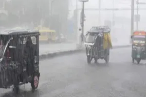 UP Mausam IMD Alert: उत्तर प्रदेश में राजधानी समेत तमाम जिलों में मूसलाधार बारिश से तबाही, प्रदेश भर में 19 की मौत- IMD का अलर्ट
