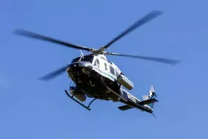 Ayodhya Helicopter Service News: राम लला के दर्शन के लिए इन 6 जिलों से शुरू होगी हेलिकॉप्टर सेवा ! जानिए कितना होगा किराया