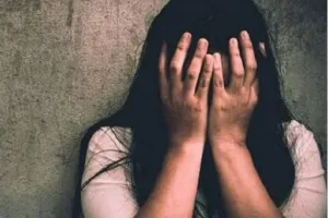 Ghaziabad Crime In Hindi: महिला डॉक्टर से शादी का झूठा वादा कर करता रहा शारीरिक शोषण ! बनाया आपत्तिजनक वीडियो, पुलिस ने किया गिरफ्तार