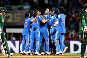 भारत की बेटियों ने रचा इतिहास: हरमनप्रीत की कप्तानी में टूटा 52 साल का इंतज़ार, शेफाली और दीप्ति बनीं विश्वविजेता